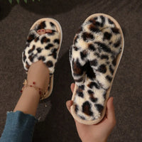 Hausschuhe Damen Kreuzband Offen | Stylisch & Rutschfest – Leoparden