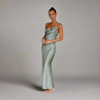 Claudia | Elegantes Satin-Kleid für unvergessliche Anlässe – Hellgrün