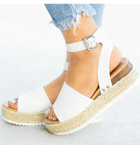 Anne Wedge - Flache Sandalen – Weiß