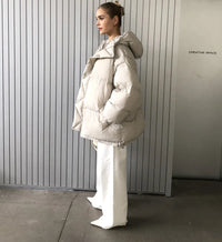 Kyie | Neue burgunderrote Winterjacke Damen, warm und stilvoll – Weiss grau