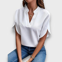 Lunelle – Bluse mit V-Ausschnitt und fließender Form – Weiß