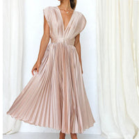 AROA - LANGES PLISSIERTES KLEID MIT GÜRTEL – Beige