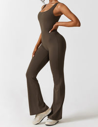 Sionex | Atmungsaktiver Flare-Jumpsuit für Damen Sommer – Dunkelbraun
