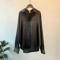 Damen Seidenbluse mit luxuriösem Glanz - Elegante Business Mode – Schwarz