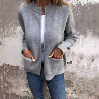 JENELL - STRICKJACKE MIT GROSSEN TASCHEN – Grau