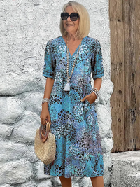 BRIGITTE - KLEID MIDI LOCKER MIT MUSTER – Blau