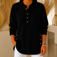 Jocelyn - Ein gemütlicher Damenpullover mit Knopfdetails – Schwarz
