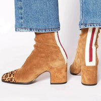 Lena | Damen Ankle Boots Velours Blockabsatz Leopardenmuster Kappe Reißverschluss – Braun