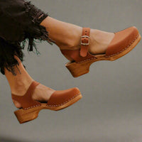 Marie | Damen Comfortable Sandals Plateau-Clogs Lederriemen Holzsohle – Braun