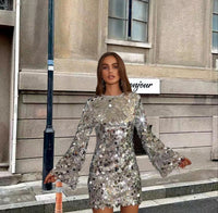 Nora | Damen Kurzes Pailletten Cocktailkleid mit Trompetenärmeln – Silber