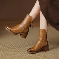 Charlotte | Damen Leder Ankle Boots mit Blockabsatz und Reißverschluss – Braun