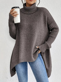Greta | Damen Oversized Turtleneck Sweater mit geripptem Rollkragen und verlängertem Saum – Espresso Braun