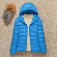 Elisabeth | Damen Steppjacke mit Kapuze ultraleichte Übergangsjacke – Hellblau