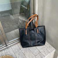 Leonie | Damen Tote Bag Minimalistische Kunstleder Schultertasche – Schwarz