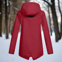 Emilia | Damen Wasserdichte Kapuzen-Regenjacke mit Reißverschluss Taschen – Weinrot