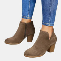 Emilia | Damen Wildleder Blockabsatz Ankle Boots mit Reißverschluss – Beige