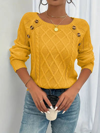 Leonie | Damen Zopfmuster Knit Sweater Rundhals Raglanärmel mit Knöpfen – Golden