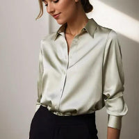 Heidi-Mode | Elegante Lose Satinbluse – Grün