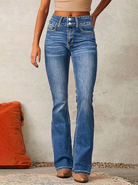 MELANIE - SCHLAGJEANS MIT HOHEM BUND – Hellblau