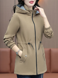Reinica | Schwarze Wendejacke mit Kapuze für vielseitige Styles – Khaki