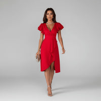 Clara | Elegantes Mother-of-the-Bride-Kleid mit Rüschenärmeln Wickelschnitt – Leuchtendes Rot