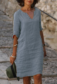 Elvy | Elegantes Kleid mit V-Ausschnitt – Grau
