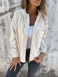Adelaida | Lässige Kapuzenjacke mit Reißverschluss – Weiß