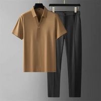 Herren modernes Polo- und Hosen-Set | Komplett – Khaki