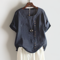 Joline┃T-Shirt mit Rundhalsausschnitt und Knöpfen – Marine