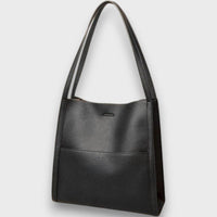 Marisse – Klassische Schultertasche – Schwarz