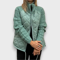 Ravinne – Steppjacke mit Strickärmeln – Mint