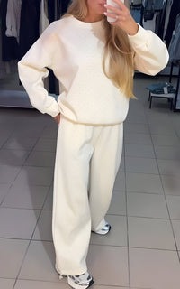 Sparkora™ - Lässiges Sweatshirt- und Hosen-Set mit Diamantdetails – Weiß