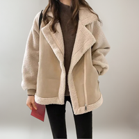 Bikerana  | Veste Biker en Sherpa – Chaude et Stylée – Ivoire