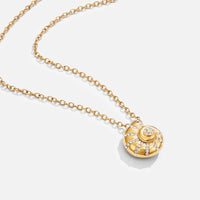Luca Kristall Muschelanhänger Halskette – 18K Gold