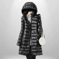 Martina | Damen Gesteppte Lange Kapuze Daunenjacke – Schwarz