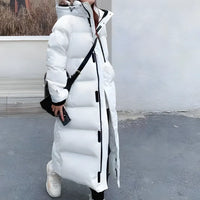 Mia | Damen Lange Gesteppte Kapuze Daunenjacke – Weiß