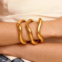 Micara - Slinky Stacks - Armbänder – Gold