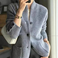 Zaynab Strukturierte Strickjacke – Grau
