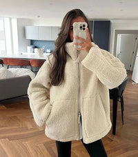 Nadine | Damen Oversized Reißverschluss Teddyjacke – Beige