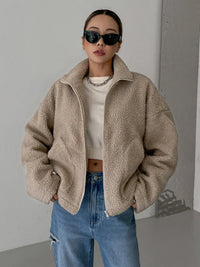 Nadine | Damen Oversized Reißverschluss Teddyjacke – Braun