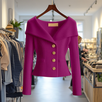 Nele | Feminine Wandelbare Strickjacke – Lila