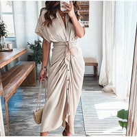 Victoire - Klassisches Kleid – Champagner
