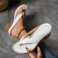 Yasmin | Elegante entspannte Sandale für Damen – Weiß