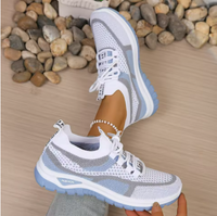 Eirlys - federleichte Sneaker – Weiß-Blau